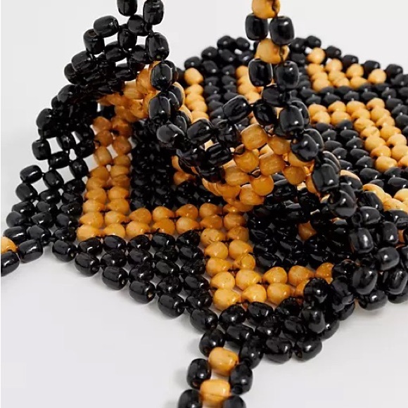 Large Wooden Beaded Shoulder Bag - Picture 3 of 6